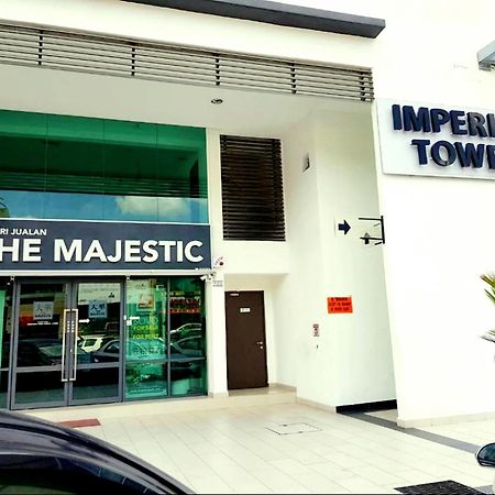 Ipoh City Centre Majestic 2 Room Holiday Suite By City Home Empire Екстер'єр фото
